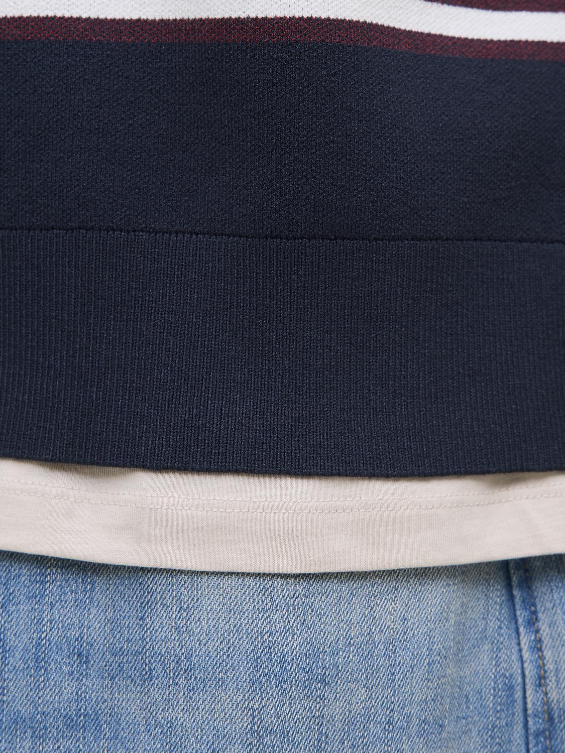 model_shot-detail